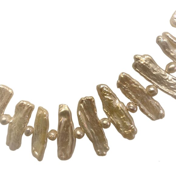 High quality, Baroque Rectangular Natural Freshwater Pearl Necklace - Picture 3 of 4